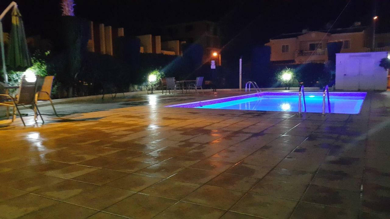 Ivoton Home Paphos Exteriér fotografie